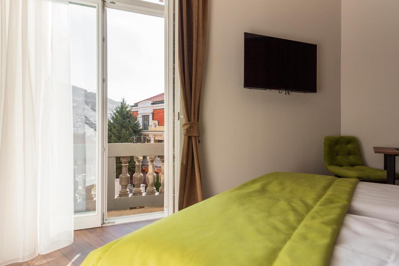 Apartments Emerald Free Garage Parking سراييفو المظهر الخارجي الصورة